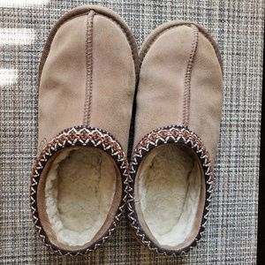 Ugg slippers